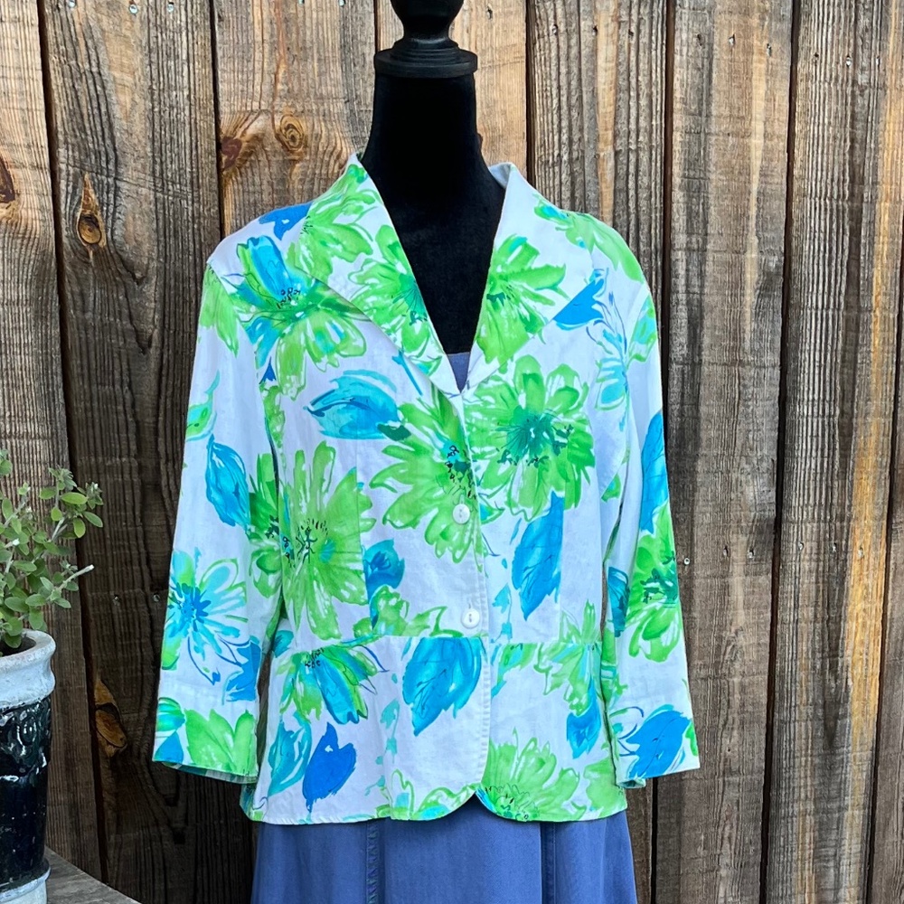 Vintage Size Large David n jacket. Blue, green and white floral